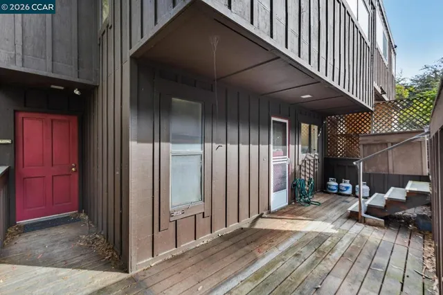 $1,110,000 | 119-119 Lincoln Drive, Sausalito, CA 94965