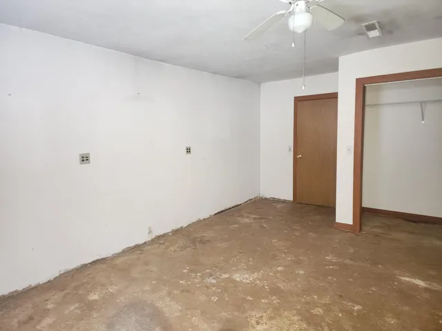 $199,900 | 25113 12th Avenue, Gobles, MI 49055