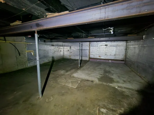 $199,900 | 25113 12th Avenue, Gobles, MI 49055