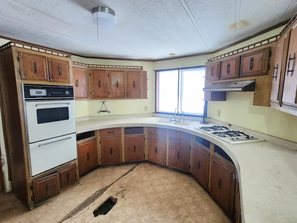 $199,900 | 25113 12th Avenue, Gobles, MI 49055