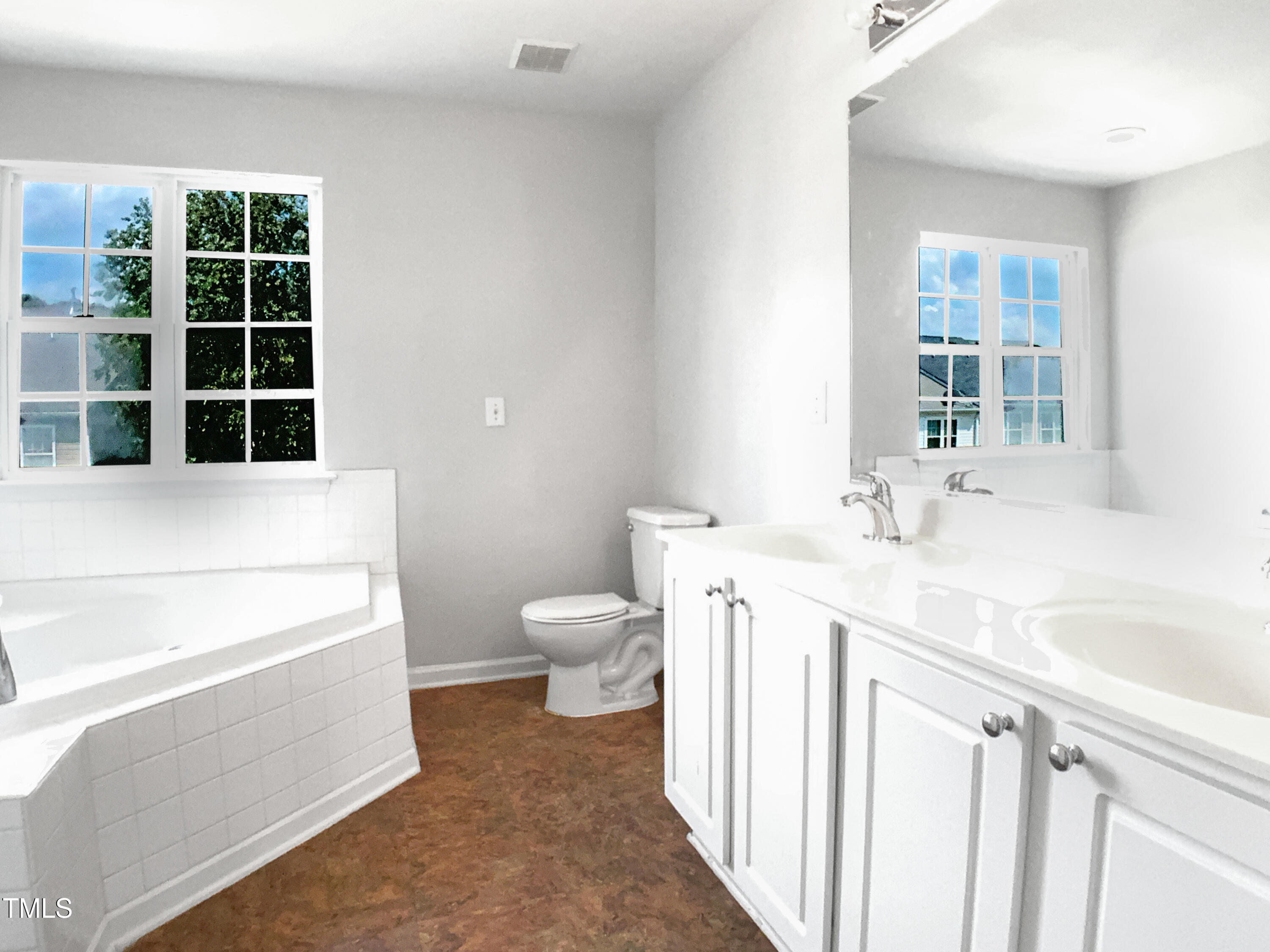 5121 Neuse Commons Lane Raleigh, NC 27616 - Photo 23 of 25 photo_25
