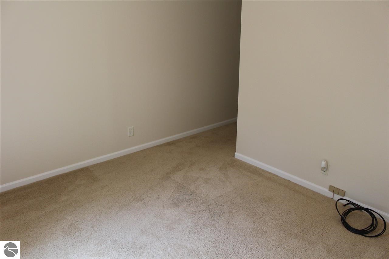 5160 West Tyler Road Alma, MI 48801 - Photo 19 of 36 1779827-18.JPG