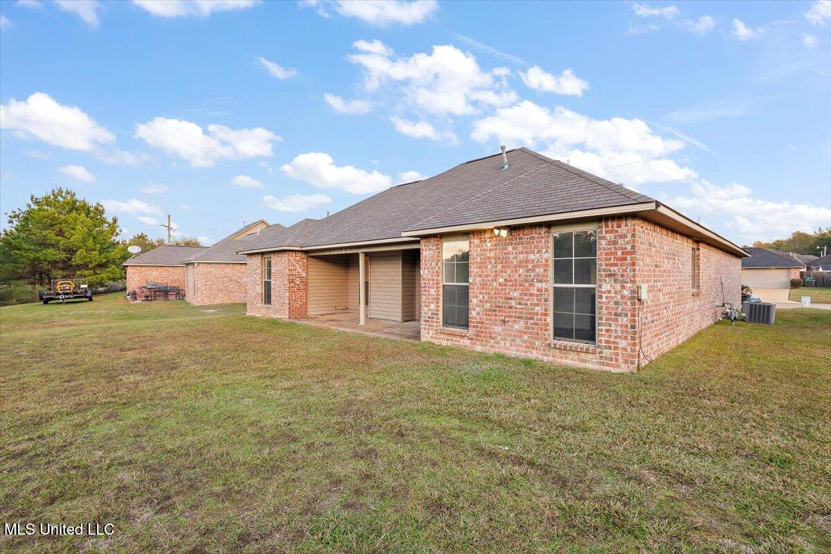 608 Carson Drive Byram, MS 39272 - Photo 21 of 26 22-HTP_4127
