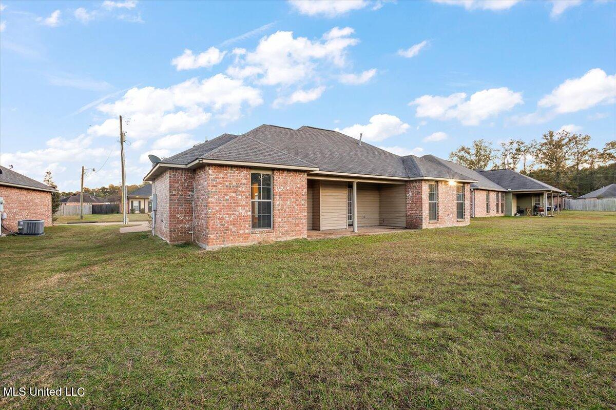 608 Carson Drive Byram, MS 39272 - Photo 22 of 26 23-HTP_4130