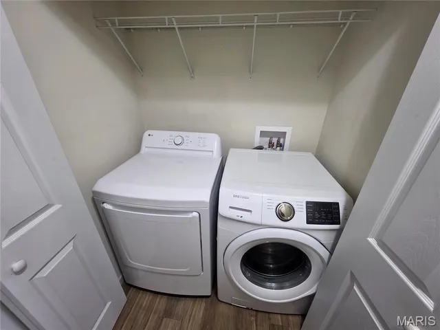 $2,000 | 318 Countryshire Drive, Lake St. Louis, MO 63367