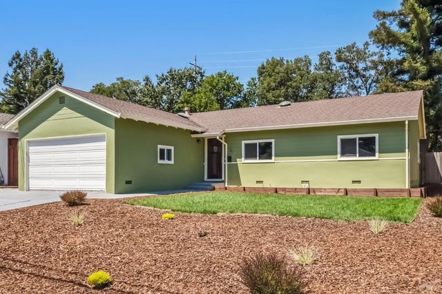 $835,000 | 56 Grande Vista, Novato, CA 94947