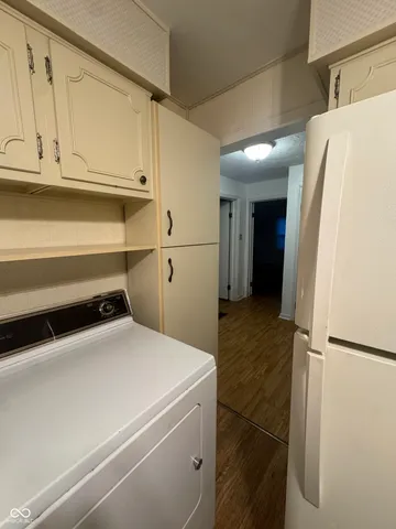 $174,900 | 405 North Street, Chesterfield, IN 46017