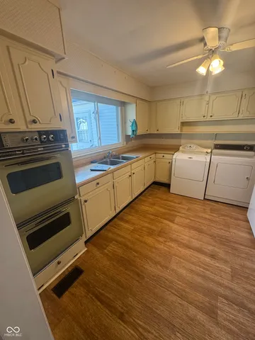 $174,900 | 405 North Street, Chesterfield, IN 46017