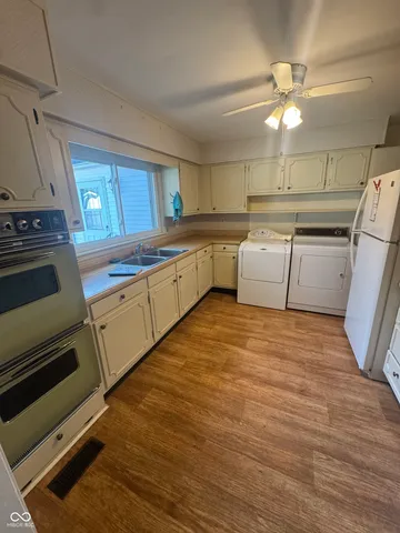 $174,900 | 405 North Street, Chesterfield, IN 46017