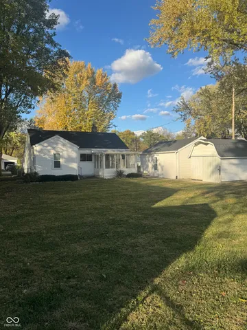 $174,900 | 405 North Street, Chesterfield, IN 46017