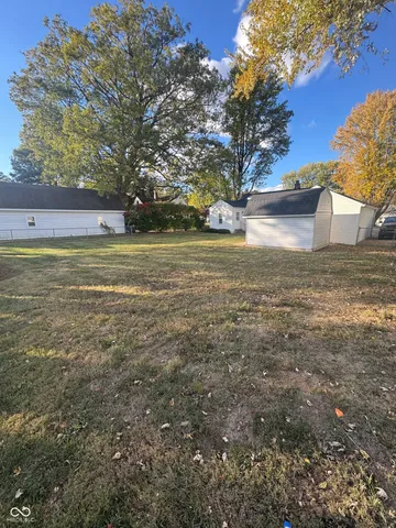 $174,900 | 405 North Street, Chesterfield, IN 46017