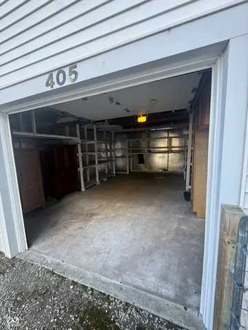 $174,900 | 405 North Street, Chesterfield, IN 46017