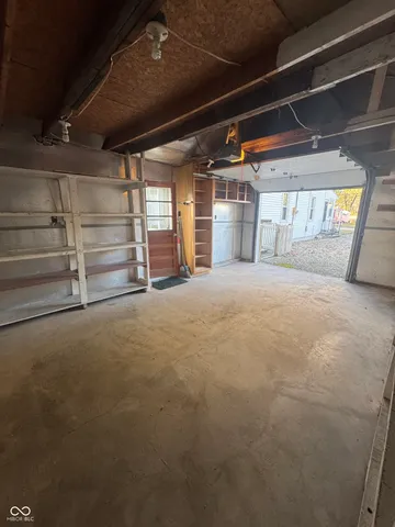 $174,900 | 405 North Street, Chesterfield, IN 46017