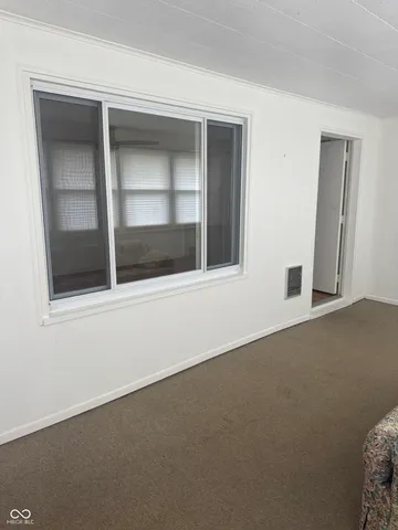 $174,900 | 405 North Street, Chesterfield, IN 46017