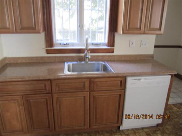 188 Maple Street Boston, MA 02132 - Photo 12 of 27