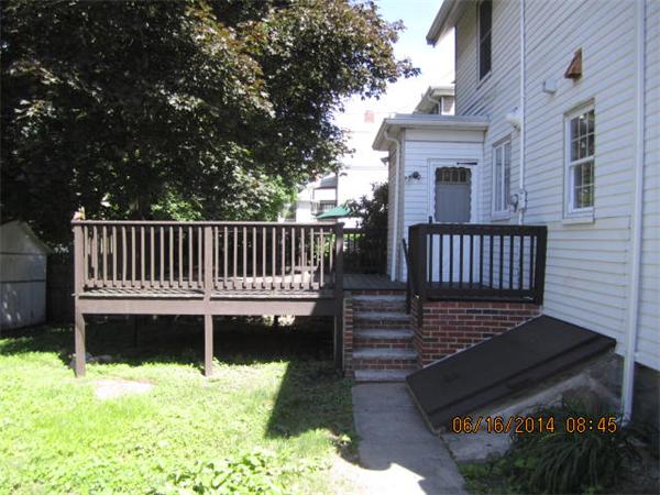 188 Maple Street Boston, MA 02132 - Photo 4 of 27