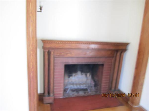 188 Maple Street Boston, MA 02132 - Photo 6 of 27