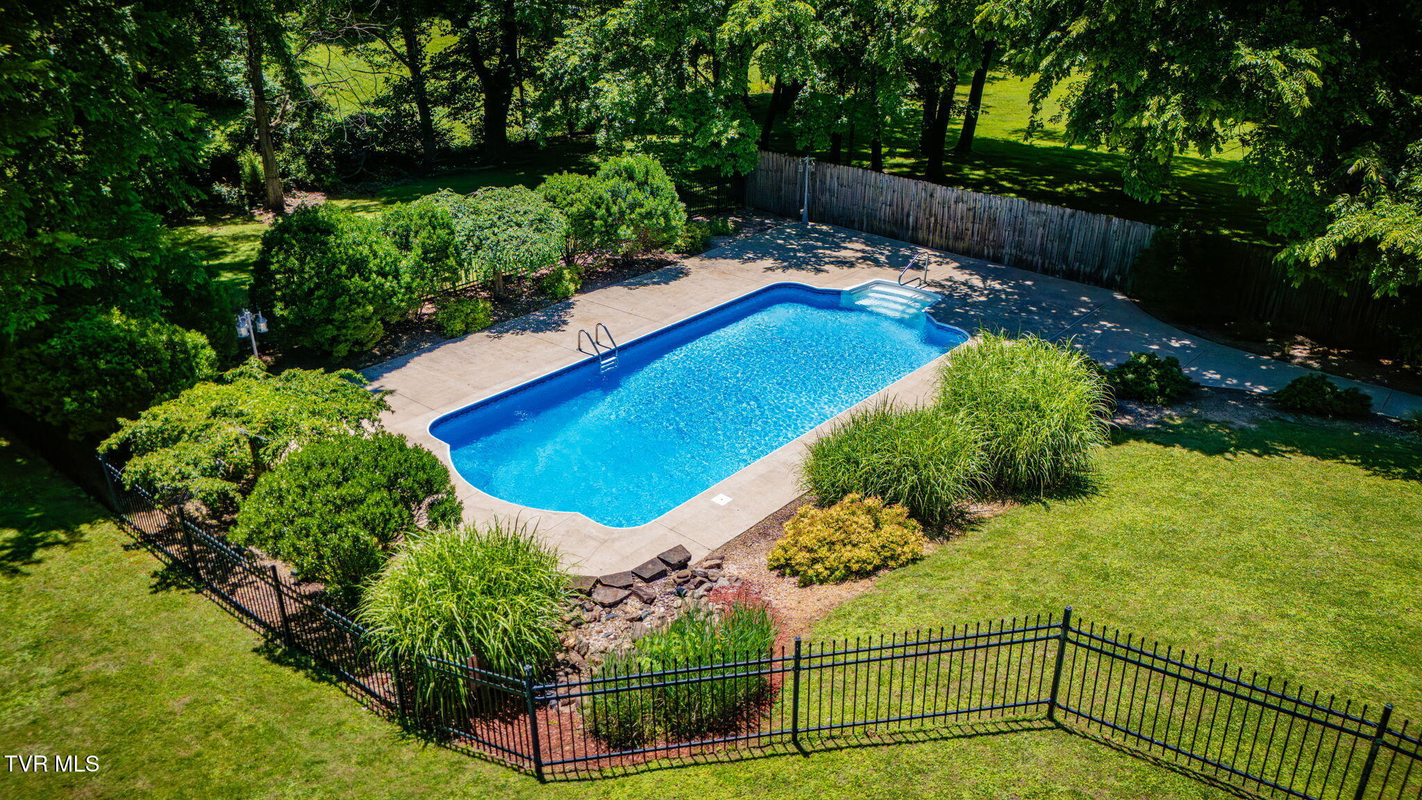 900 Jordan Road Elizabethton, TN 37643 - Photo 4 of 51 107