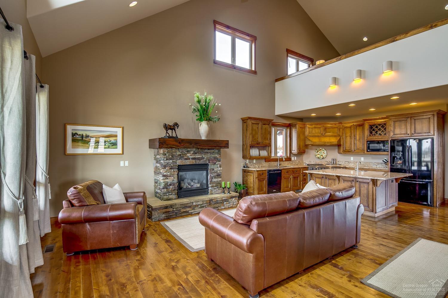 62640 Waugh Road Bend, OR 97701 - Photo 9 of 25 Additional Photo