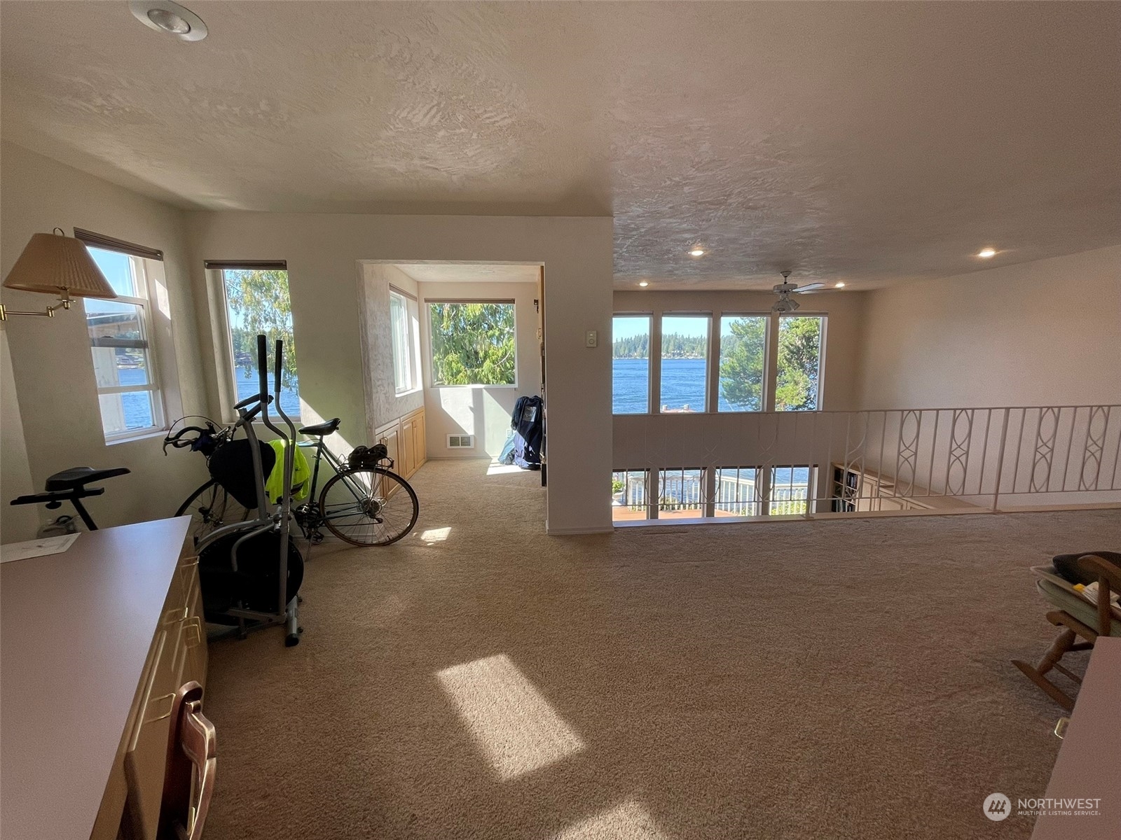 10 Shore Court Grapeview, WA 98546 - Photo 32 of 39 a view of a living room and workspace