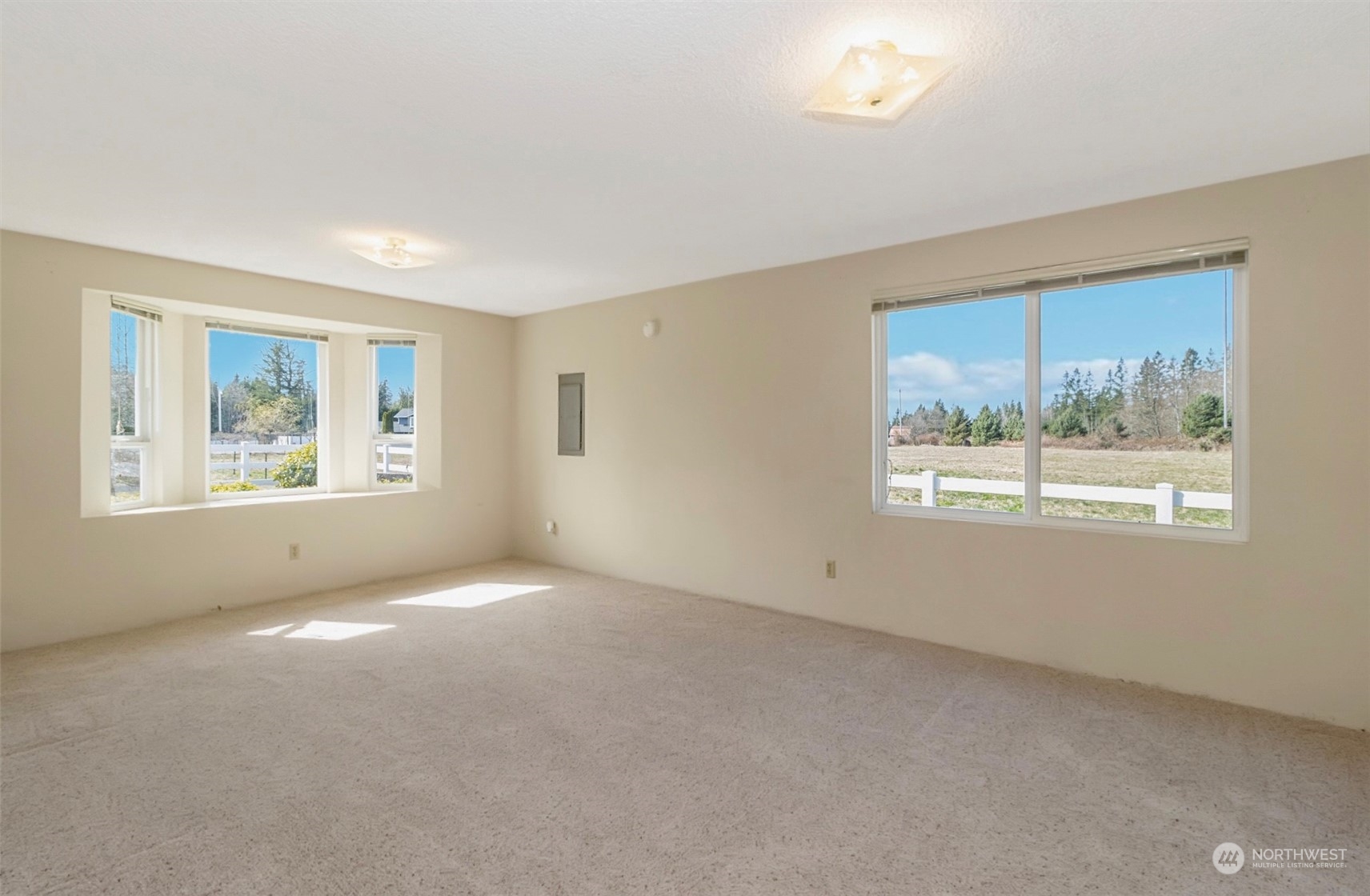 13911 Jordan Road Arlington, WA 98223 - Photo 17 of 38 Gallery Image 17