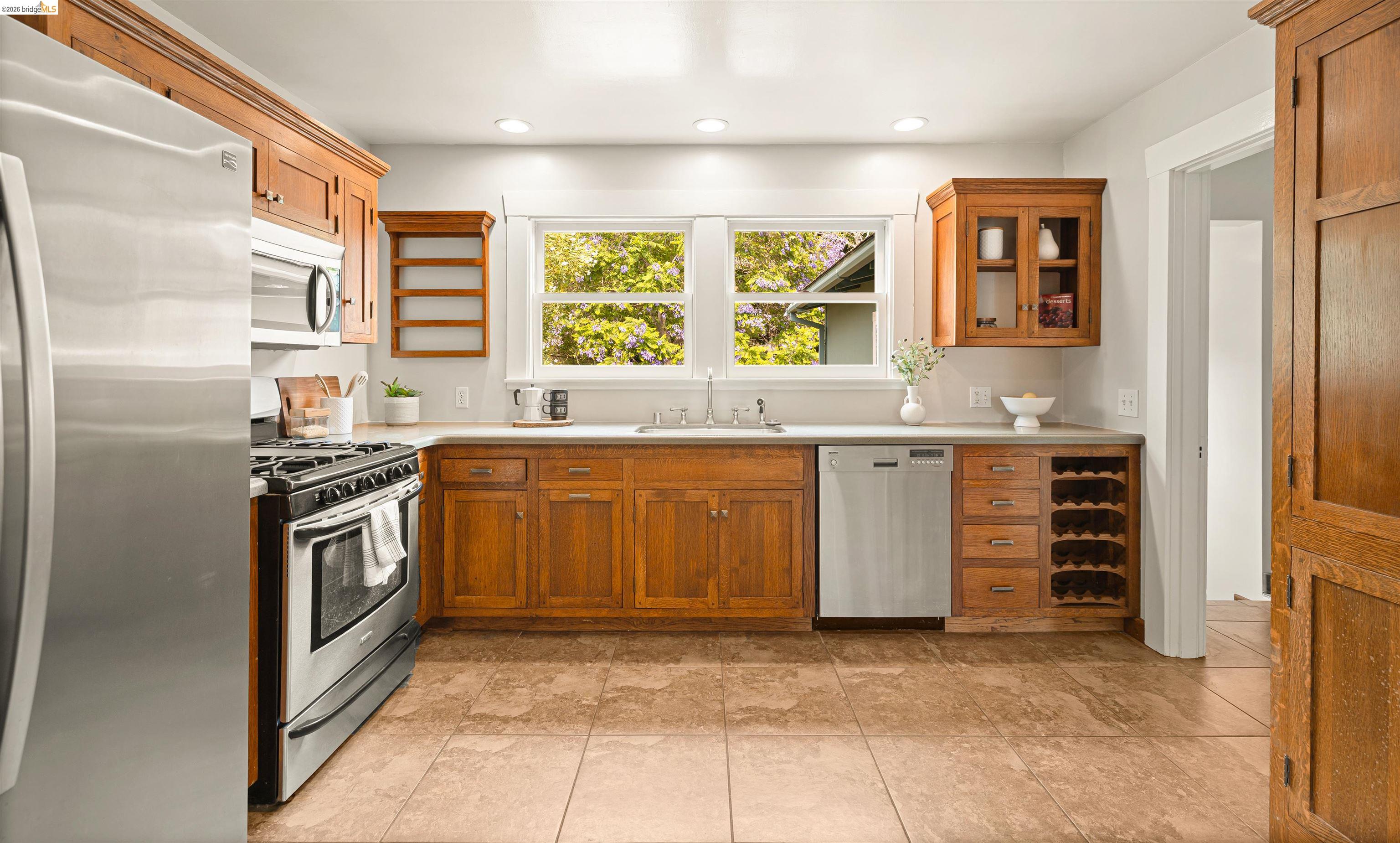1009 Key Rte Boulevard Albany, CA 94706 - Photo 14 of 57