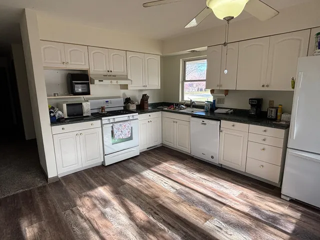 $329,500 | 816 Clay Street, Watertown, WI 53098