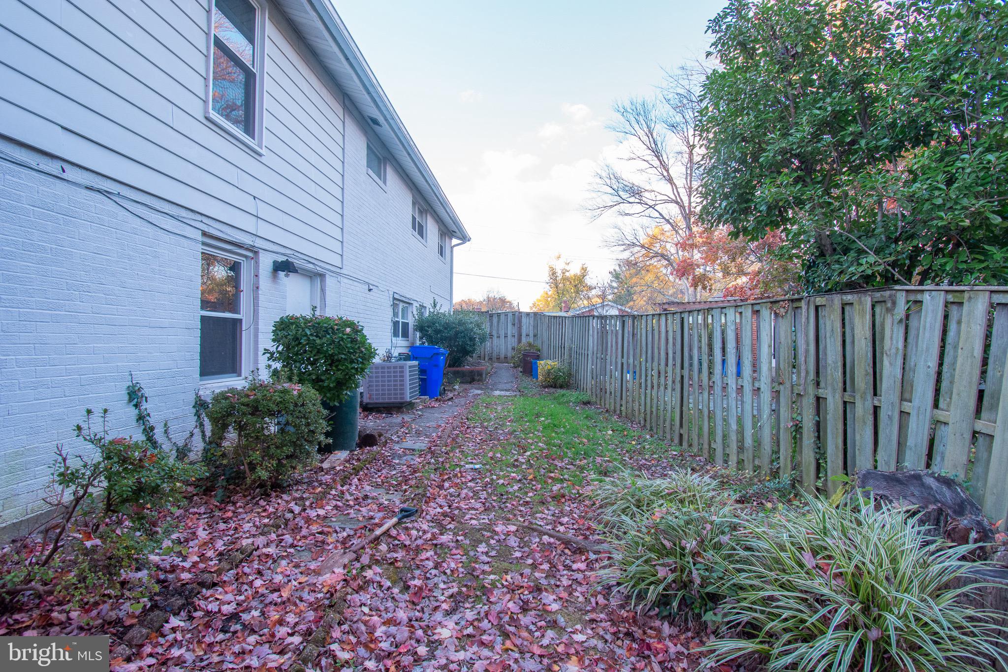 2402 Harmon Road Silver Spring, MD 20902 - Photo 33 of 34 Gallery Image 33
