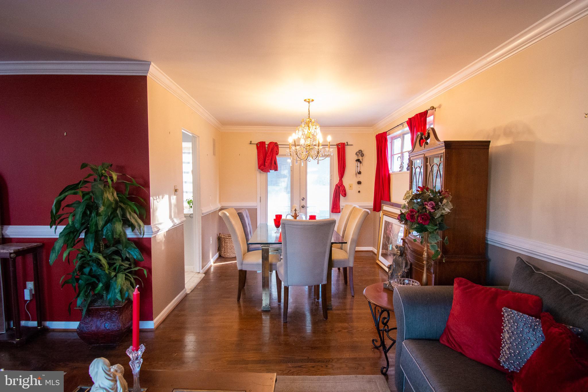 2402 Harmon Road Silver Spring, MD 20902 - Photo 5 of 34 Gallery Image 5