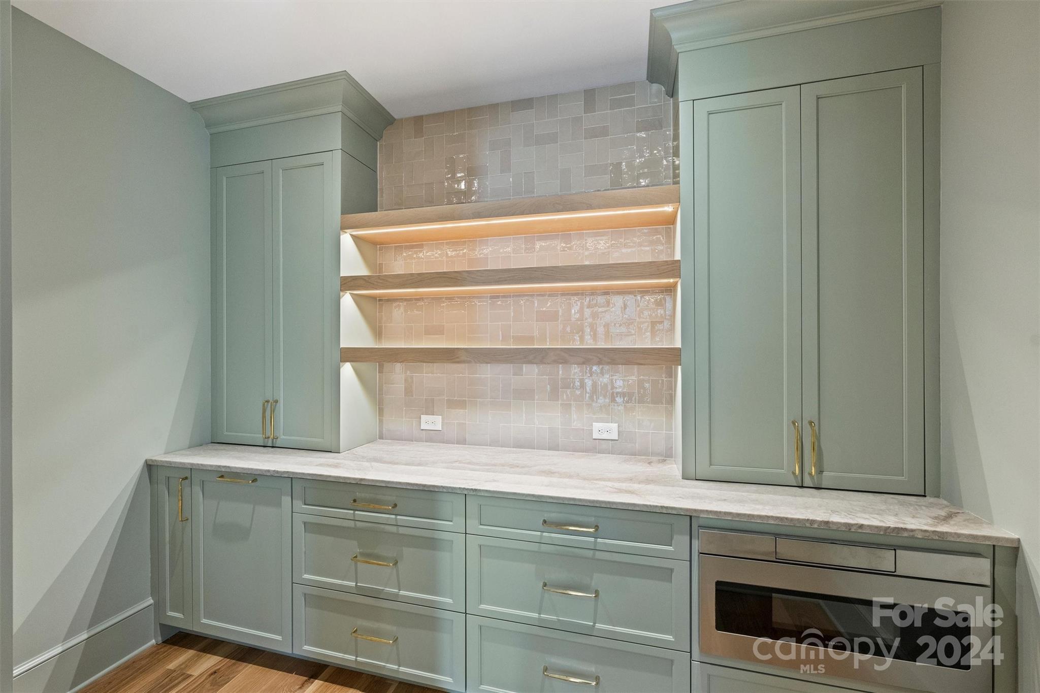 1601 Coventry Road Charlotte, NC 28211 - Photo 15 of 40 a bathroom with a sink and a mirror