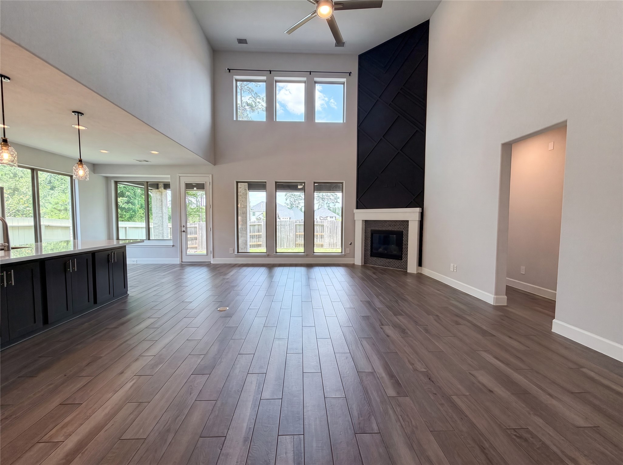 15418 Legacy Pk Way Pinehurst, TX 77354 - Photo 3 of 28