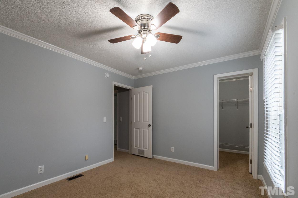 3316 Dutchman Road Raleigh, NC 27610 - Photo 12 of 20