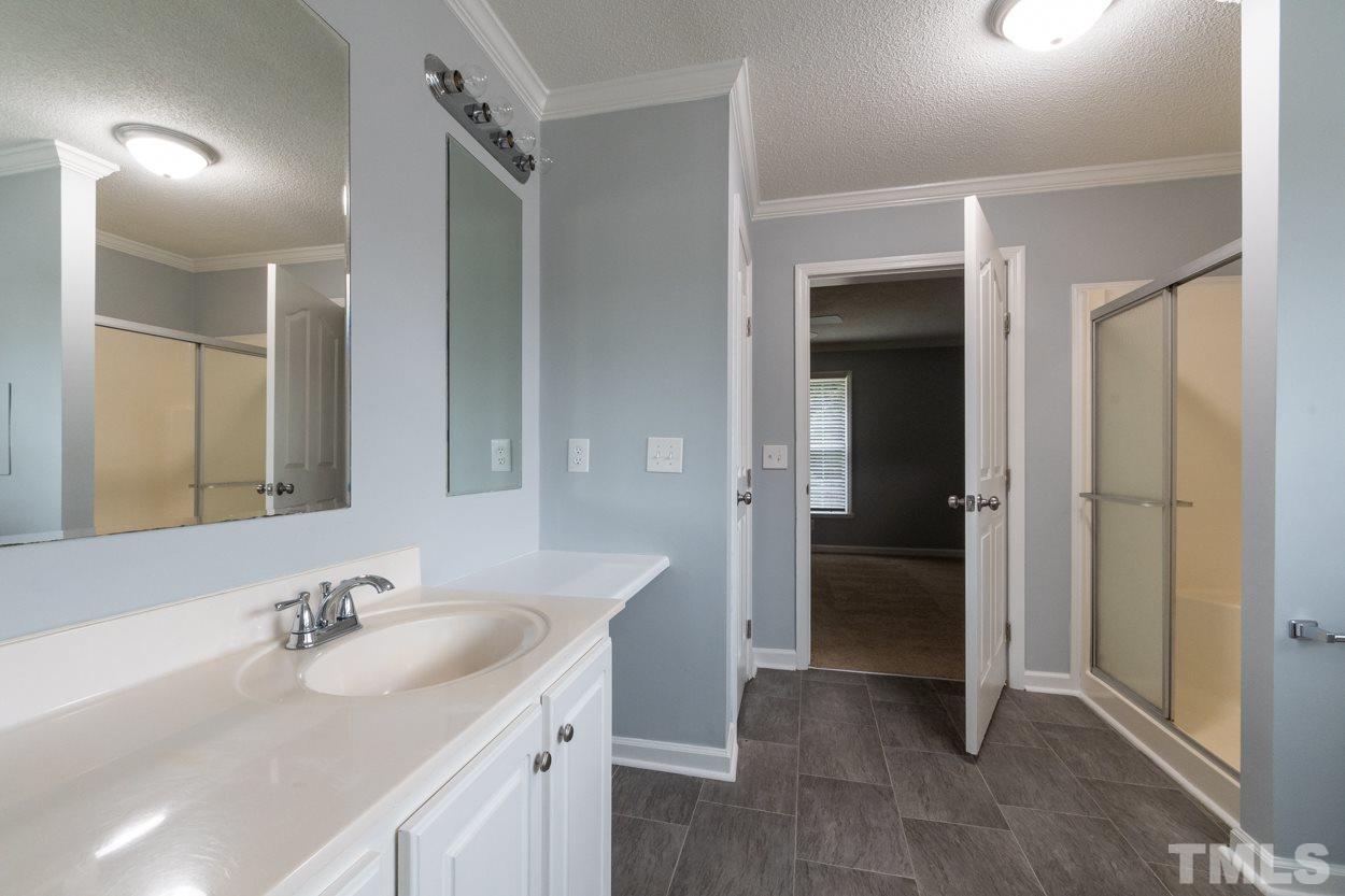 3316 Dutchman Road Raleigh, NC 27610 - Photo 10 of 20