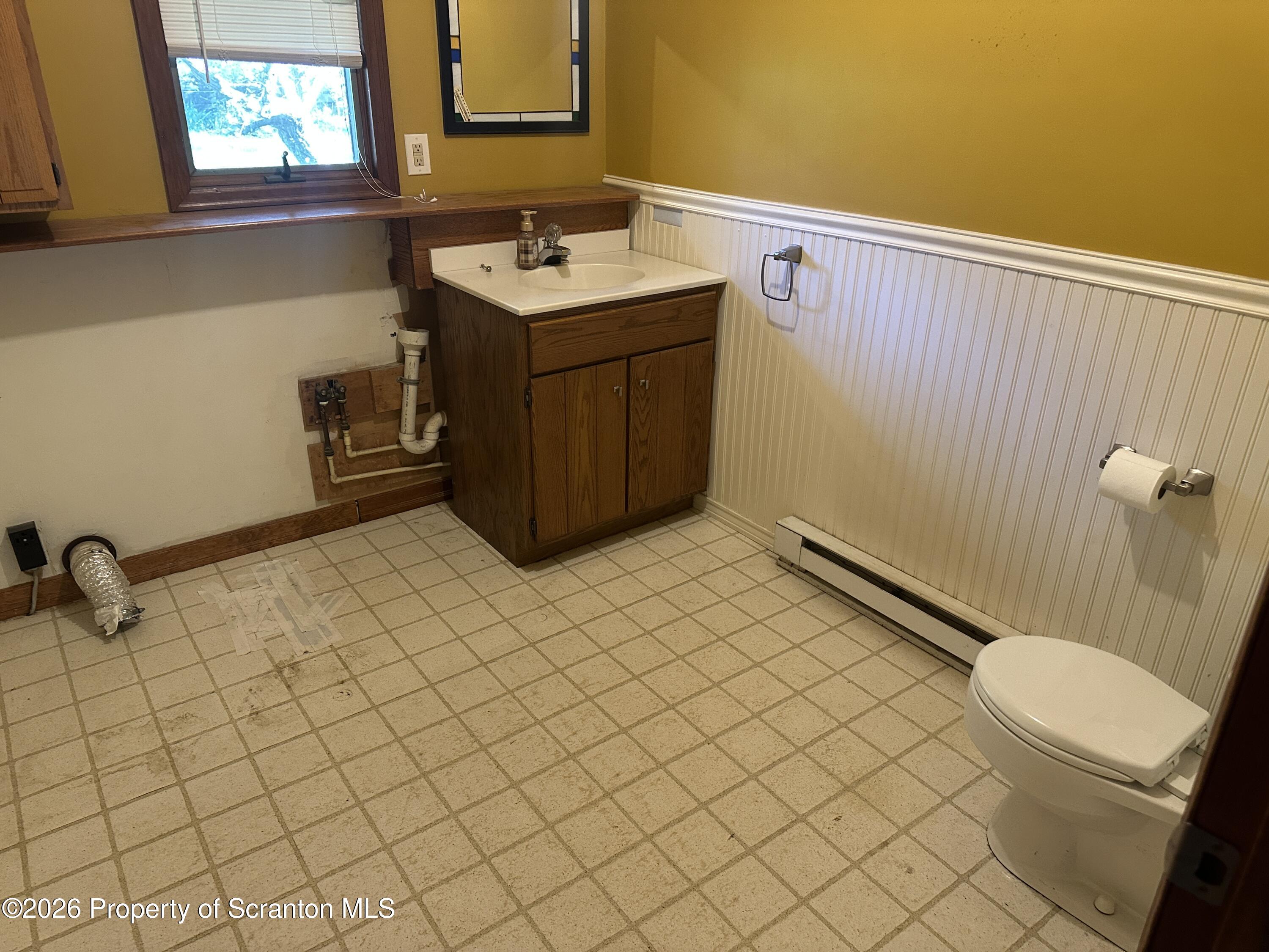 13 Fieldstone Drive Clarks Summit, PA 18411 - Photo 5 of 12 IMG_5060