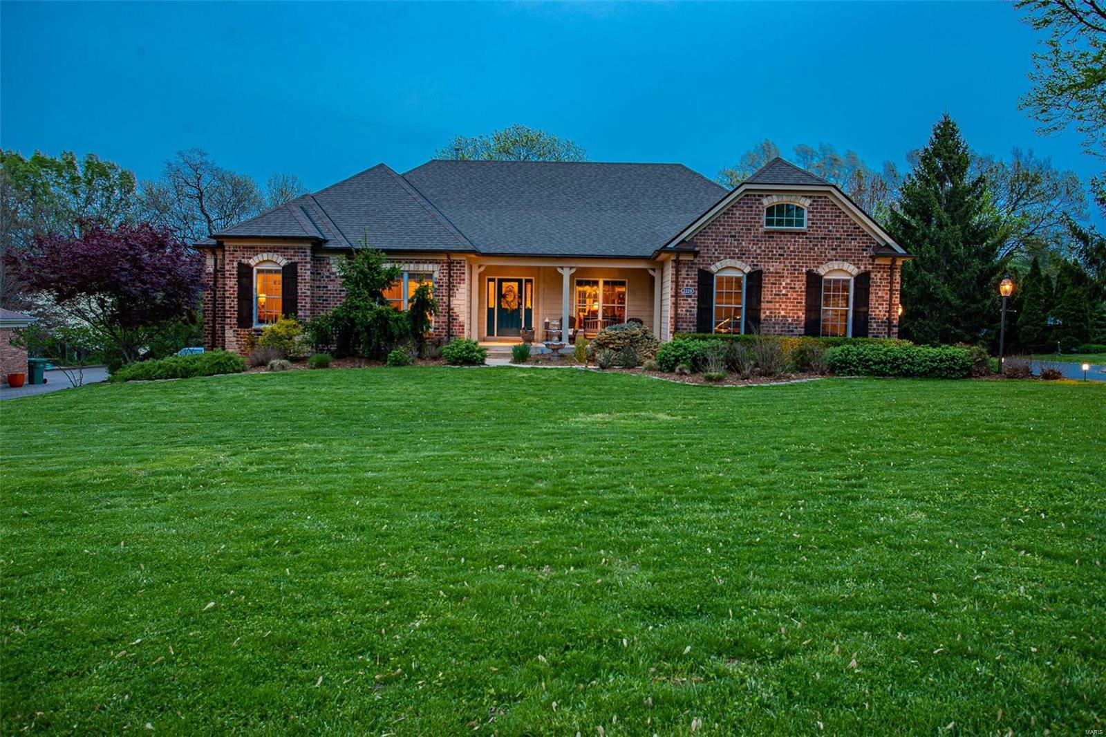 2228 Whitby Road Chesterfield, MO 63017 - Photo 1 of 39 Gallery Image 1