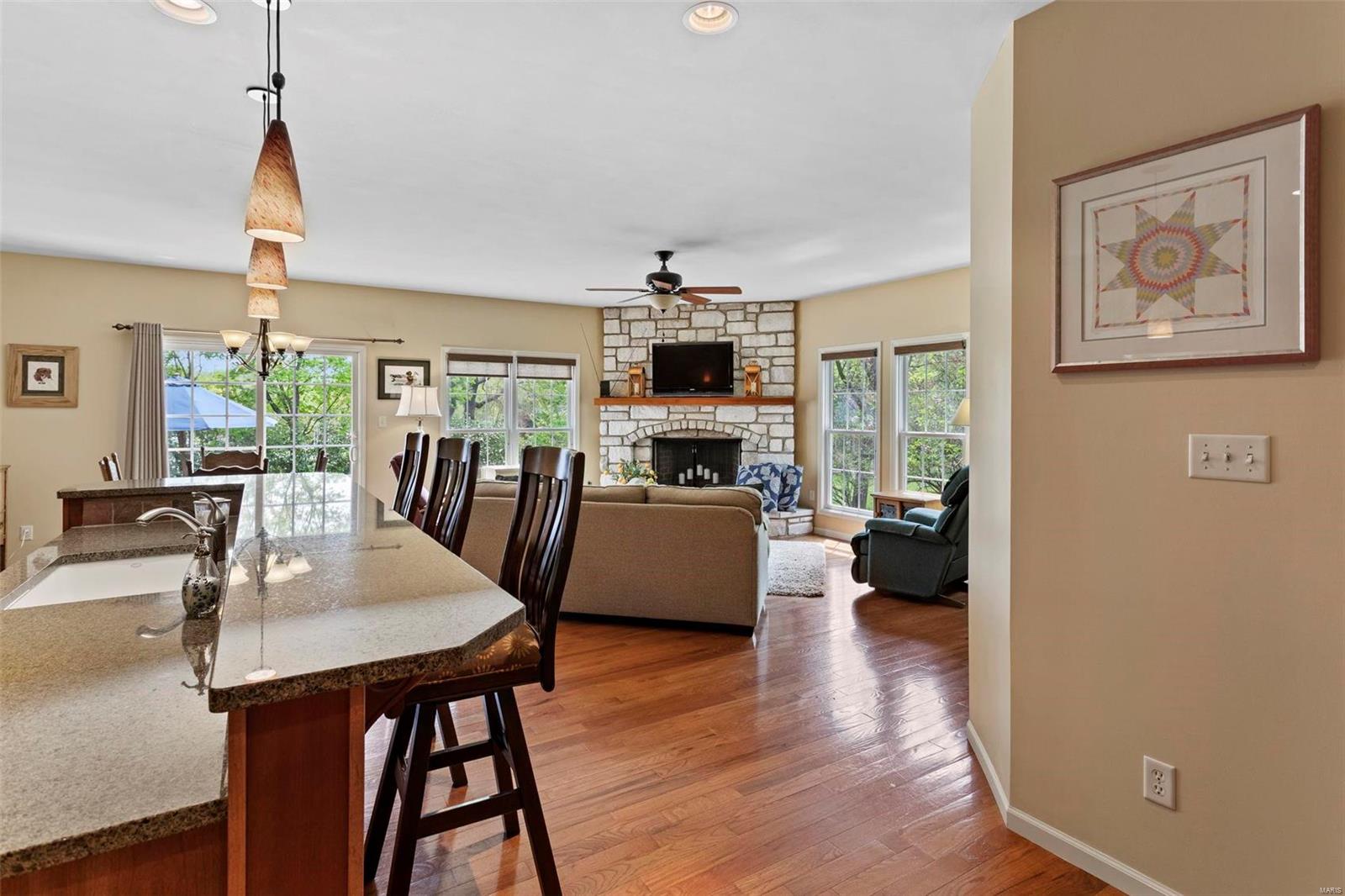 2228 Whitby Road Chesterfield, MO 63017 - Photo 12 of 39 Gallery Image 12