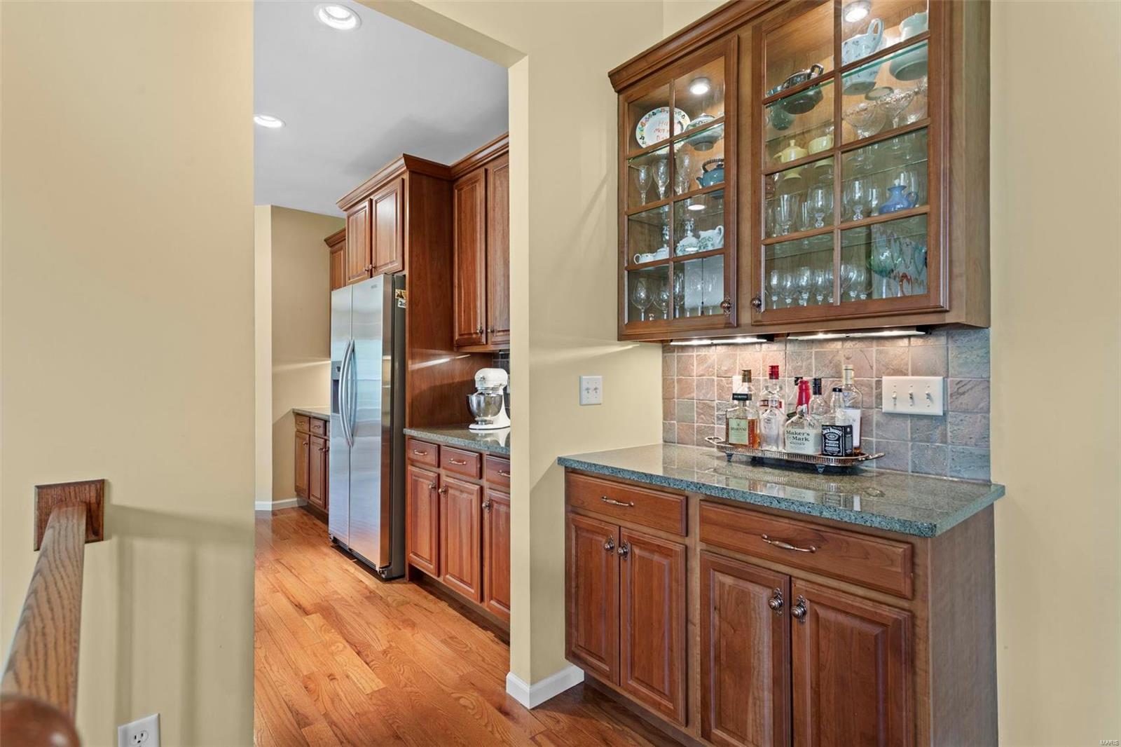 2228 Whitby Road Chesterfield, MO 63017 - Photo 17 of 39 Gallery Image 17