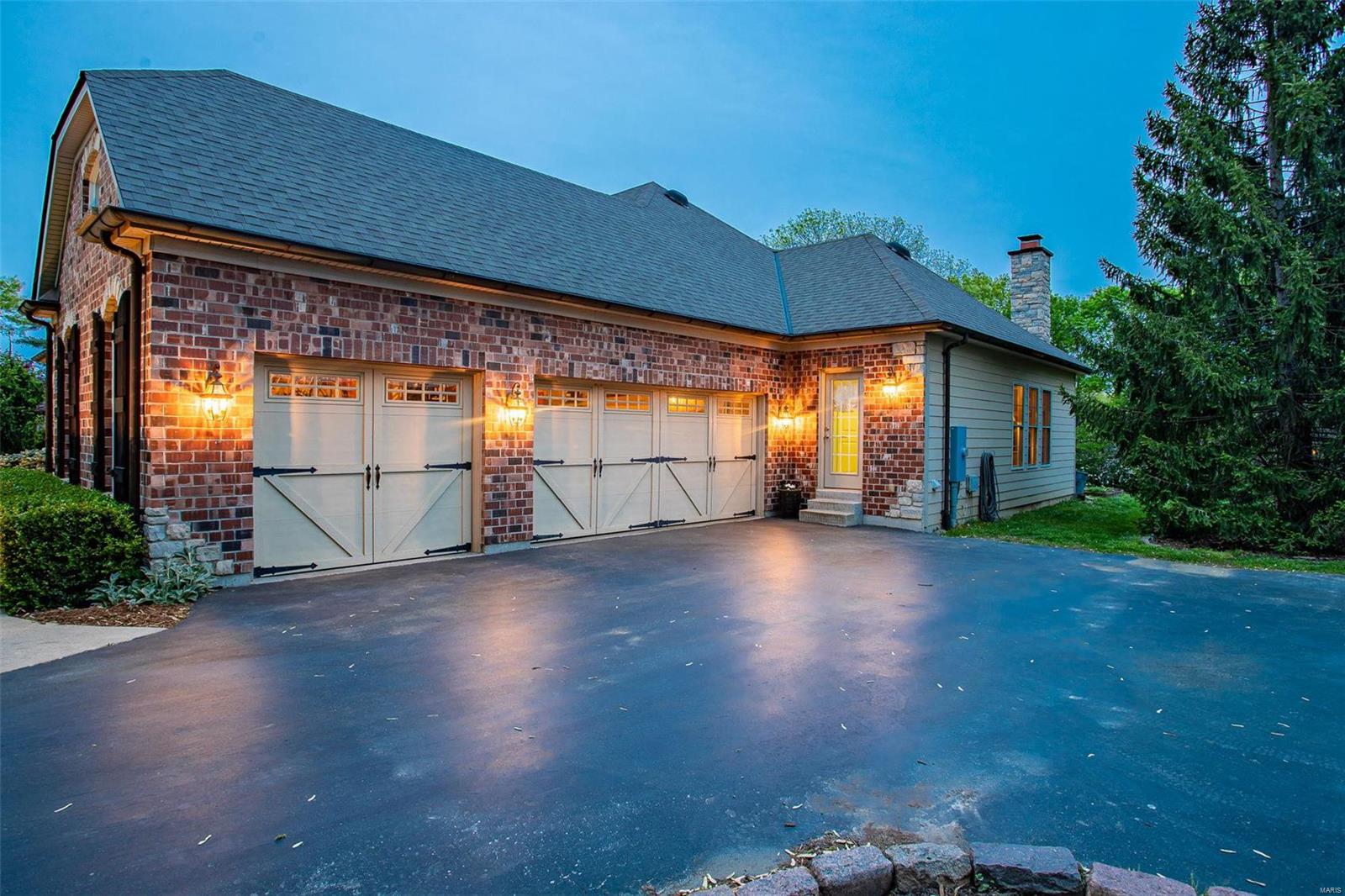 2228 Whitby Road Chesterfield, MO 63017 - Photo 36 of 39 Gallery Image 36