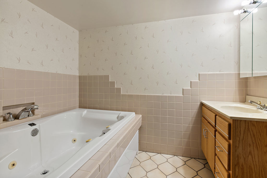 112 South Delphia Avenue Park Ridge, IL 60068 - Photo 20 of 26 Gallery Image 20