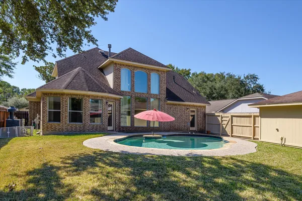 $529,999 | 15811 Crestbrook Drive, Houston, TX 77059