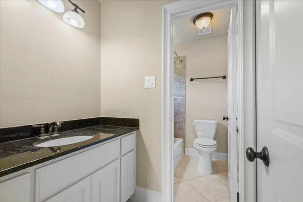 $529,999 | 15811 Crestbrook Drive, Houston, TX 77059