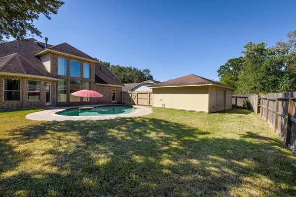 $529,999 | 15811 Crestbrook Drive, Houston, TX 77059