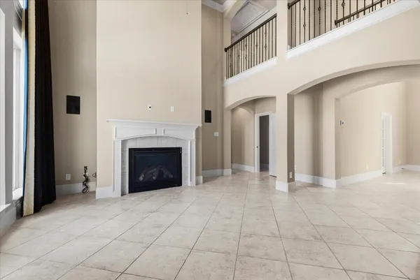 $529,999 | 15811 Crestbrook Drive, Houston, TX 77059