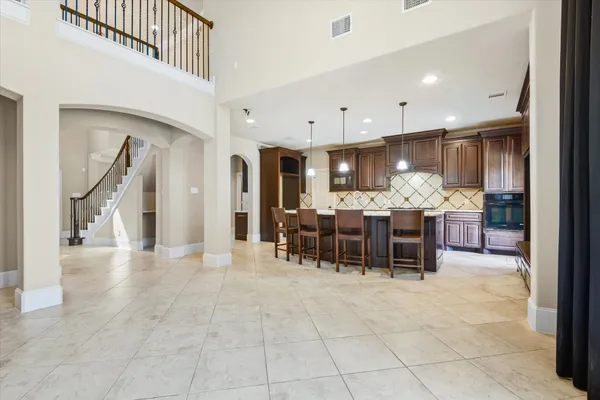 $529,999 | 15811 Crestbrook Drive, Houston, TX 77059