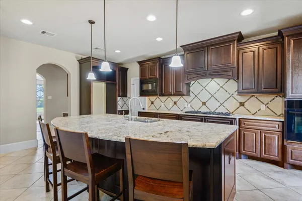 $529,999 | 15811 Crestbrook Drive, Houston, TX 77059