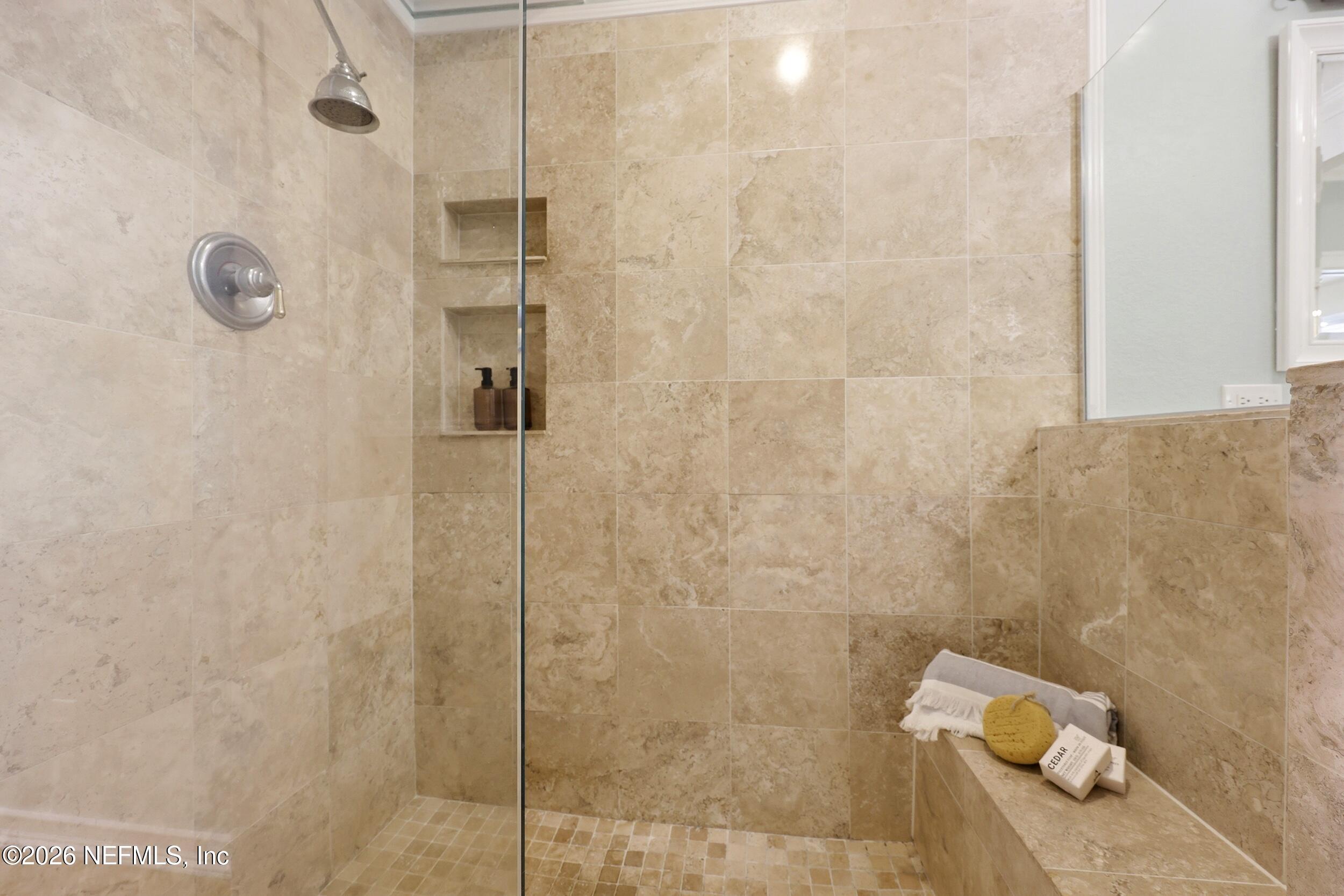 7932 Breezy Point Road West Melrose, FL 32666 - Photo 35 of 84 Primary Bathroom