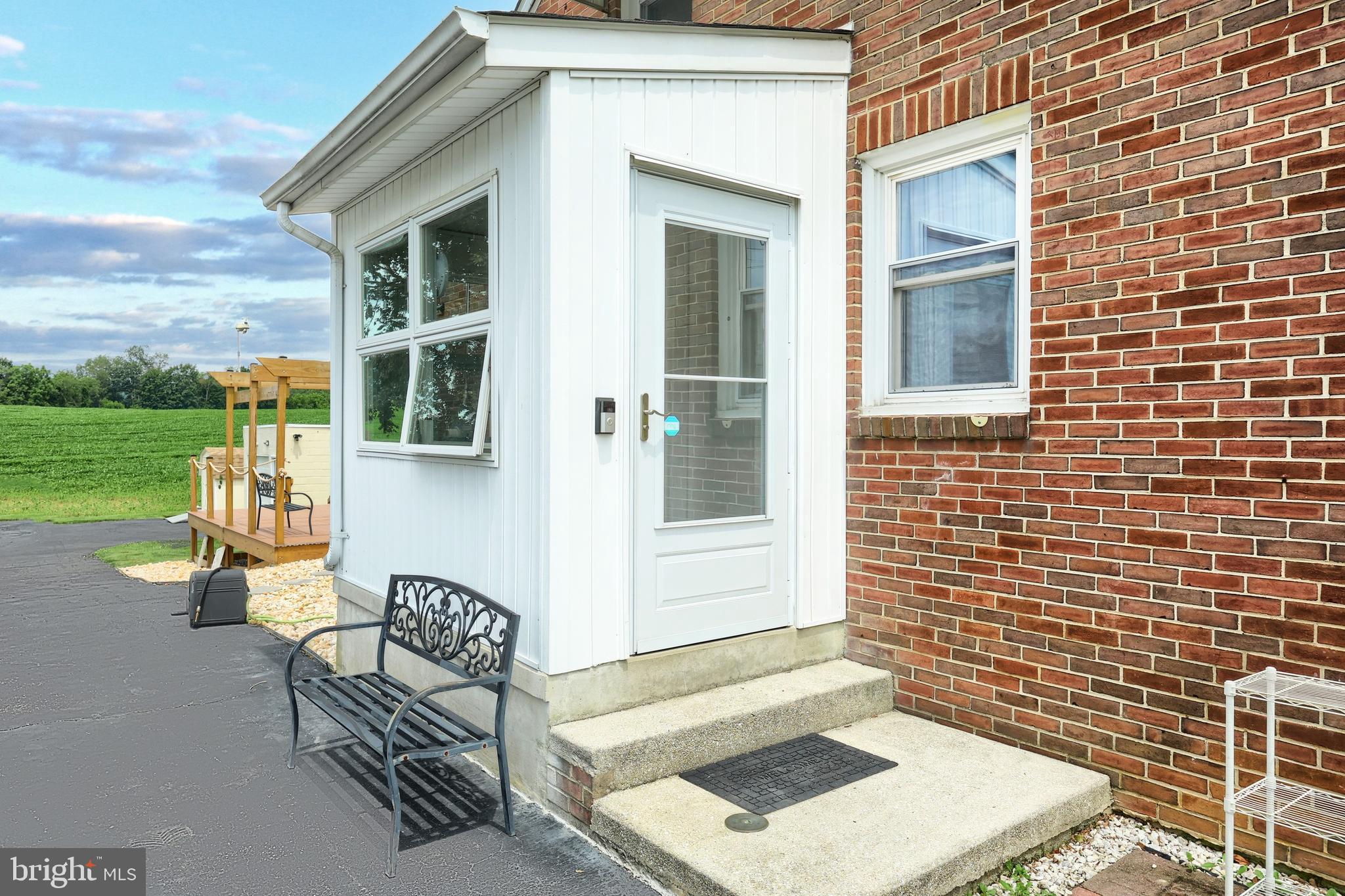 6581 York Road Spring Grove, PA 17362 - Photo 4 of 32 Gallery Image 4