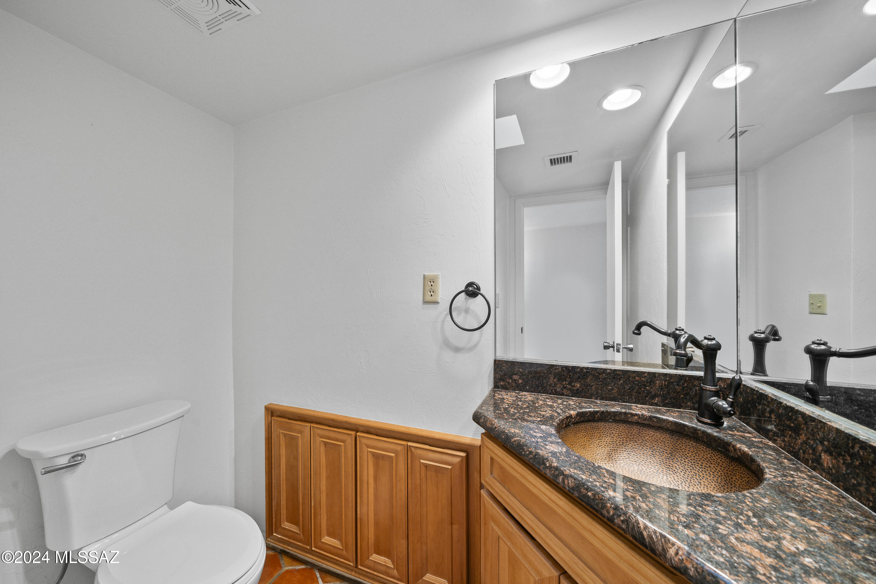 1435 East Indian Wells Road Tucson, AZ 85718 - Photo 20 of 49