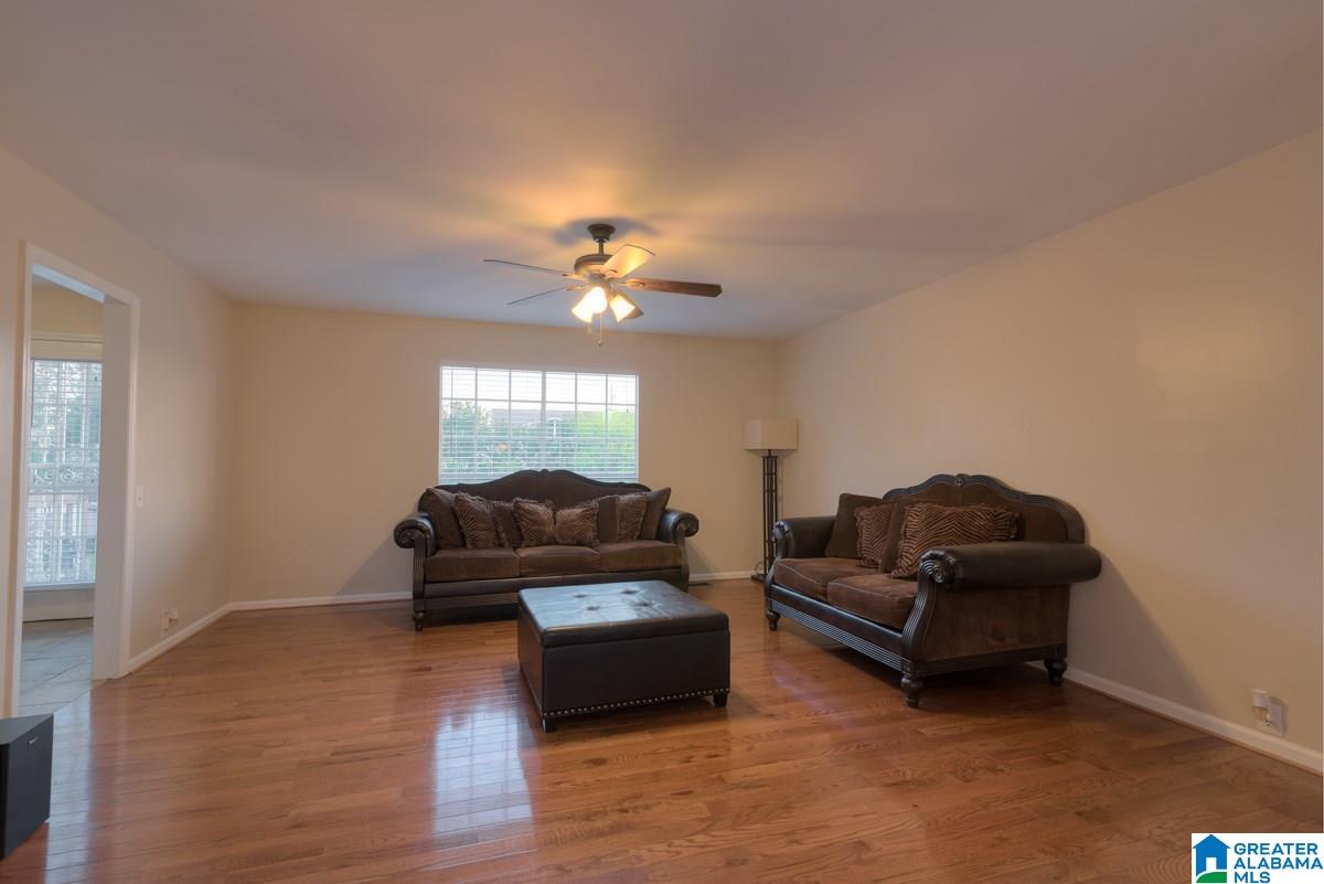 1112 Red Oak Circle Fairfield, AL 35064 - Photo 9 of 20