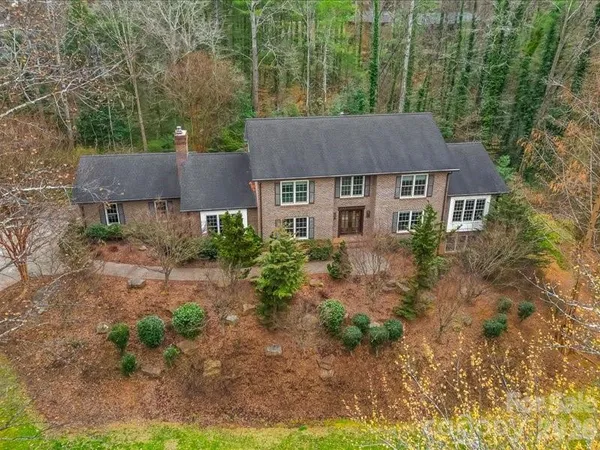 $799,000 | 112 Parkland Street, Morganton, NC 28655